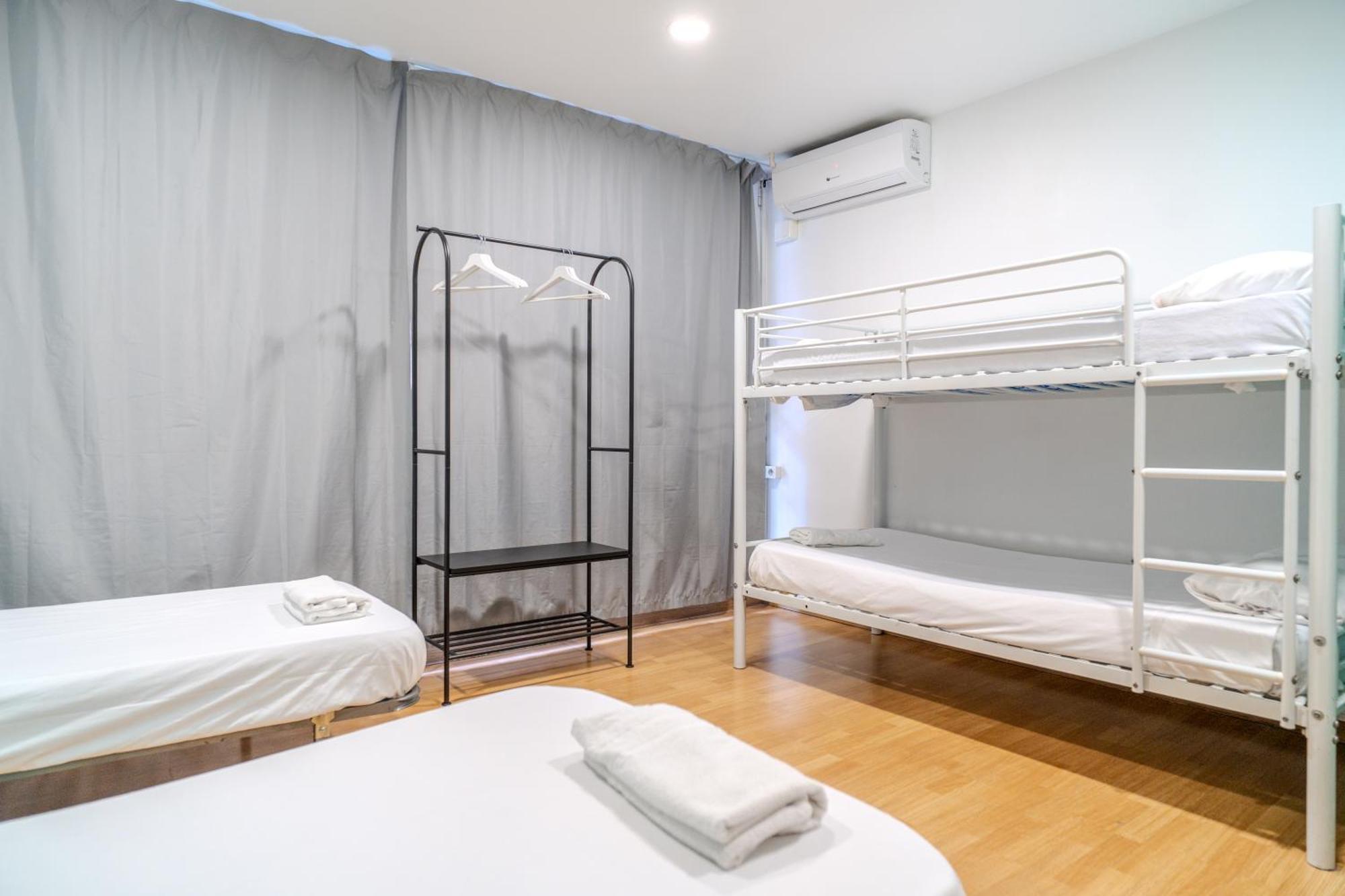 Holidaysbcn Rooms Barcelona Exterior foto